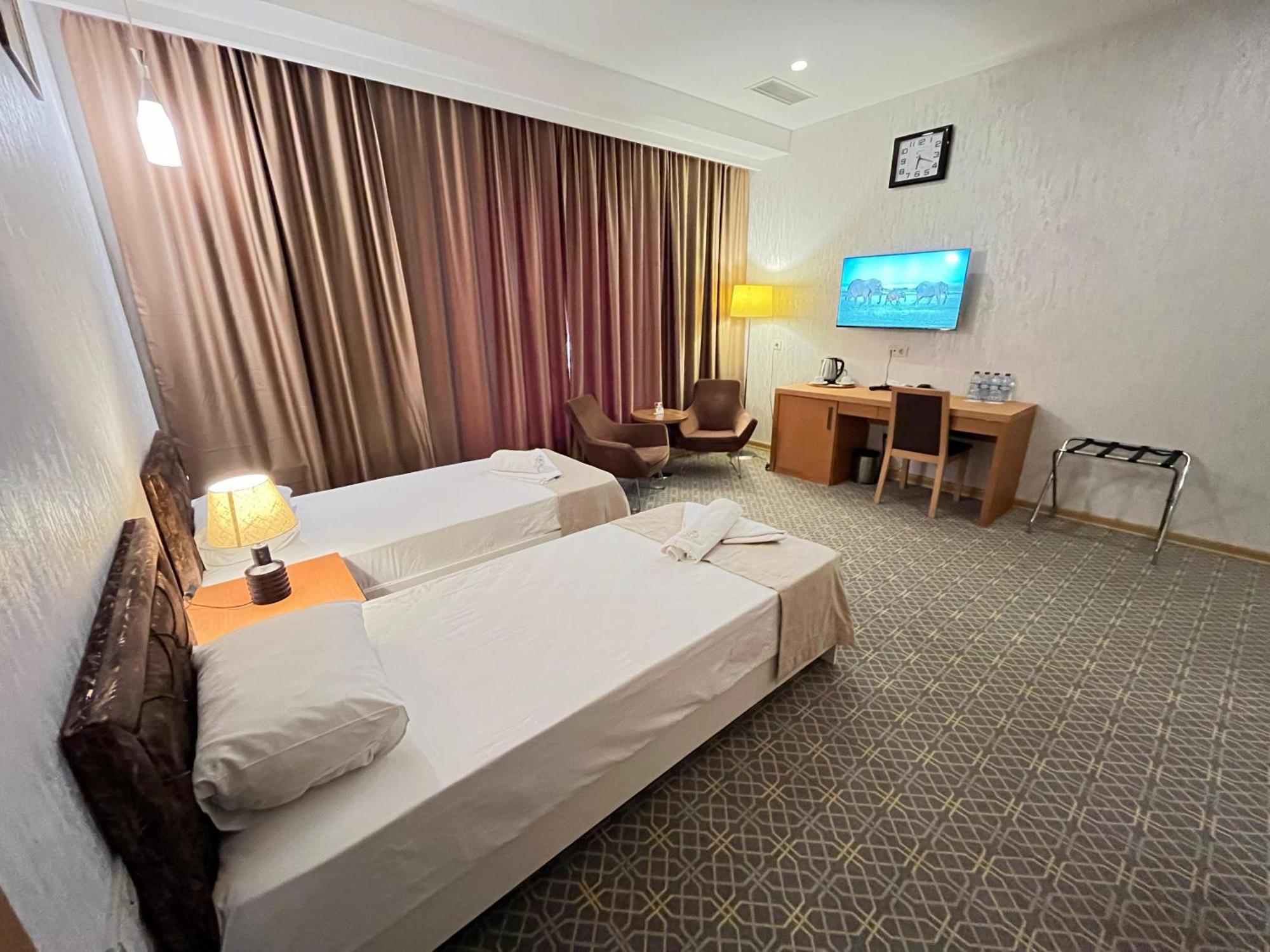 Gm City Hotel Baku Extérieur photo